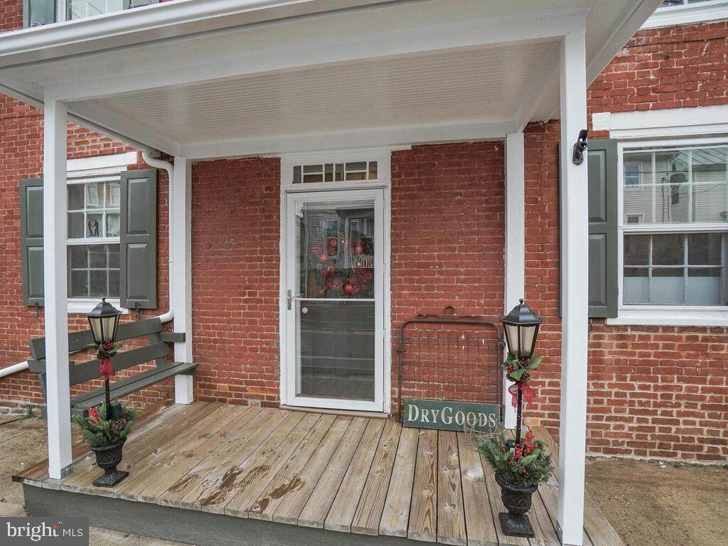 110 Main Street - Photo 1