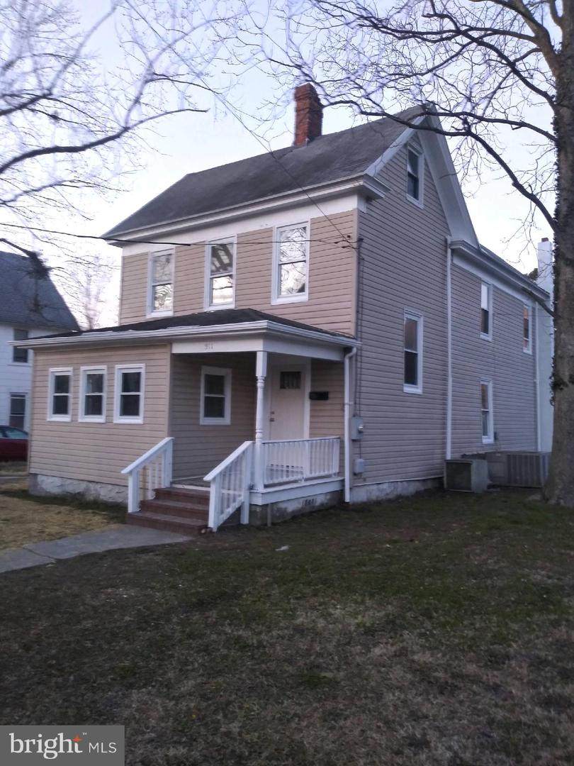 511 Walnut Street - Photo 1