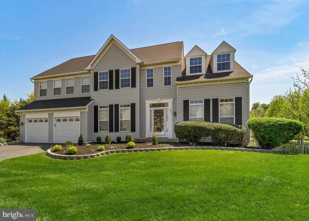 611 Brian Thomas Court - Photo 1