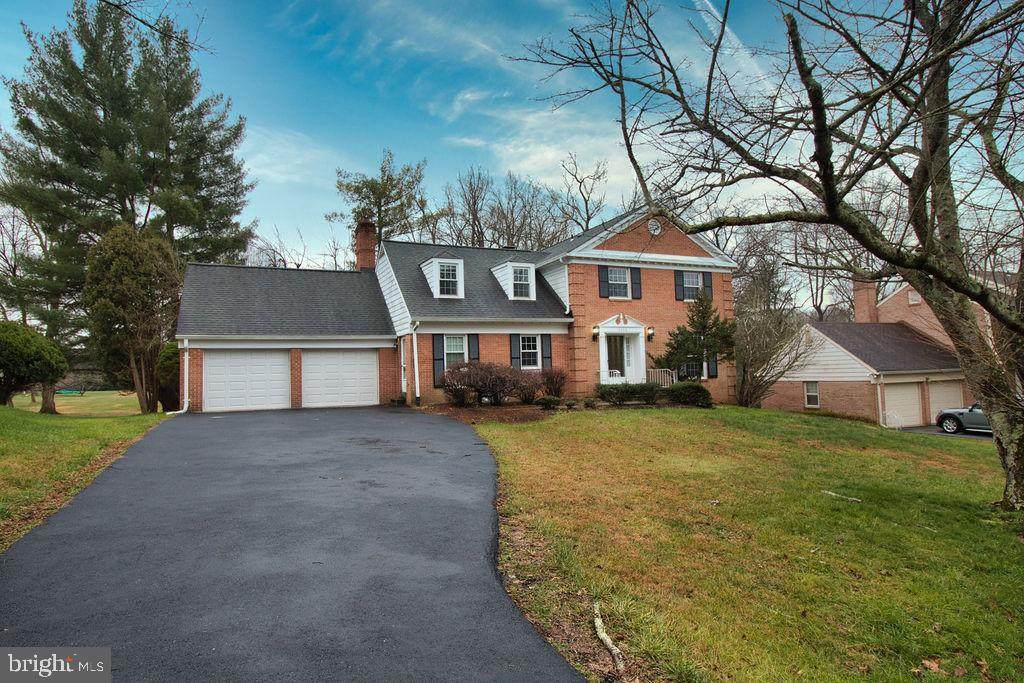 8208 Buckspark Lane - Photo 1