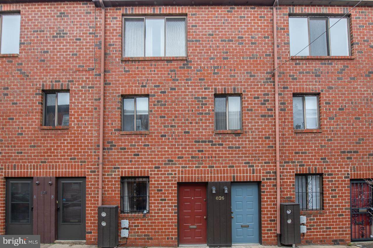 826 26TH Street - Photo 1