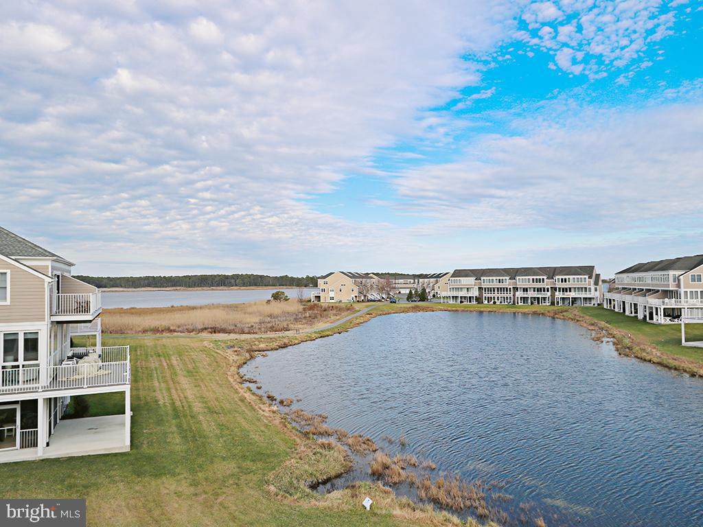 38254 Bay Vista Drive - Photo 1