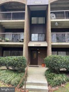 11220 Chestnut Grove Square - Photo 1