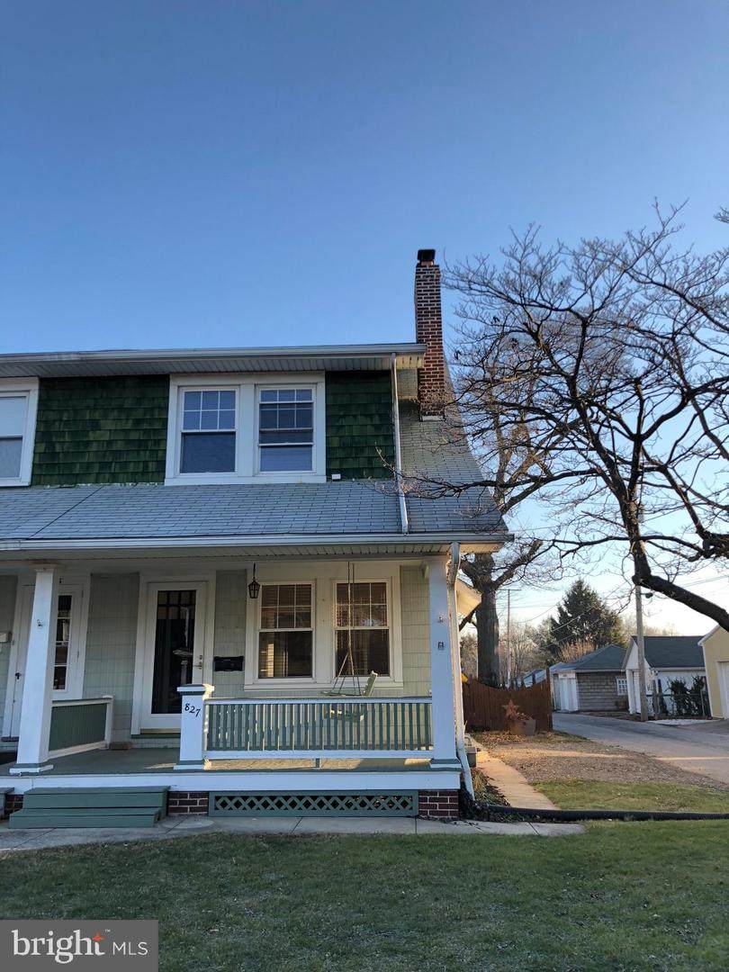 827 Virginia Avenue - Photo 1