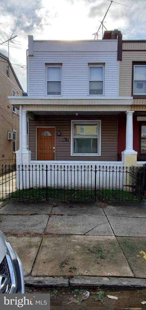 4615 Stiles Street - Photo 1