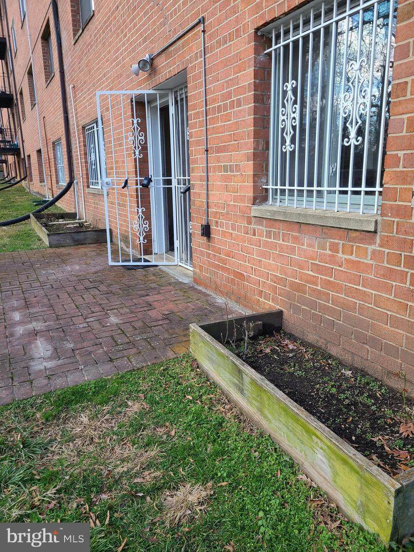 614 Sligo Avenue - Photo 1