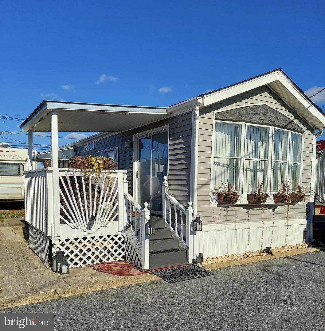 5224 Marlton Pike - Photo 1