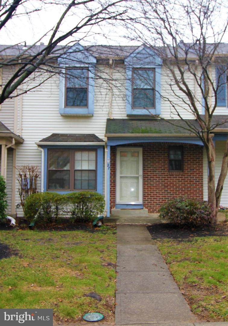 27 Chadwick Court - Photo 1