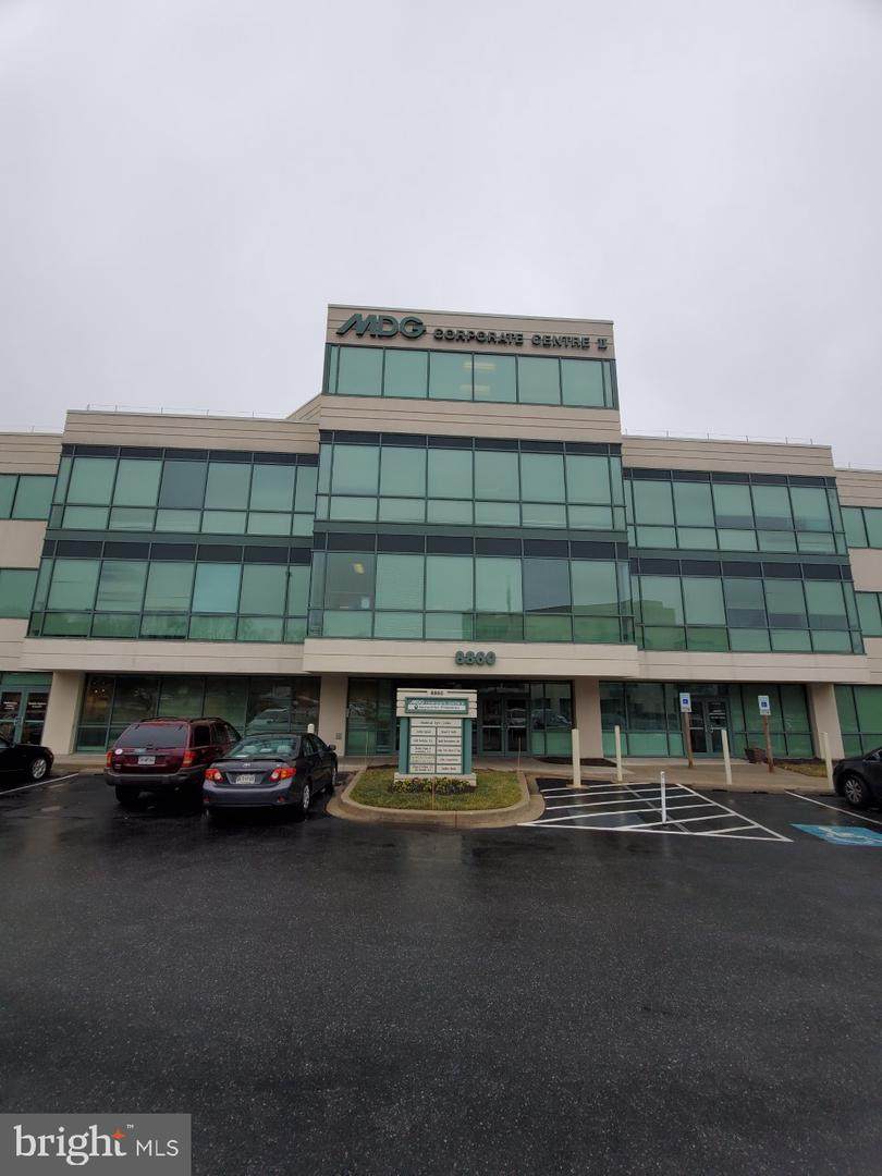 8860 Columbia 100 Parkway - Photo 1