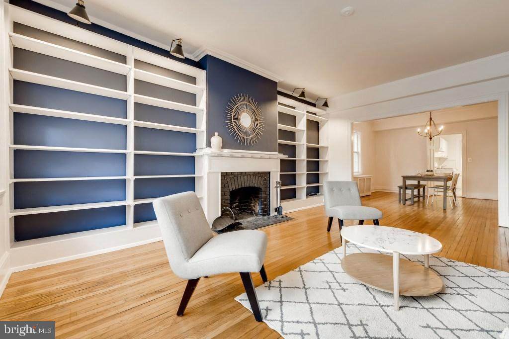 103 39TH Street - Photo 1