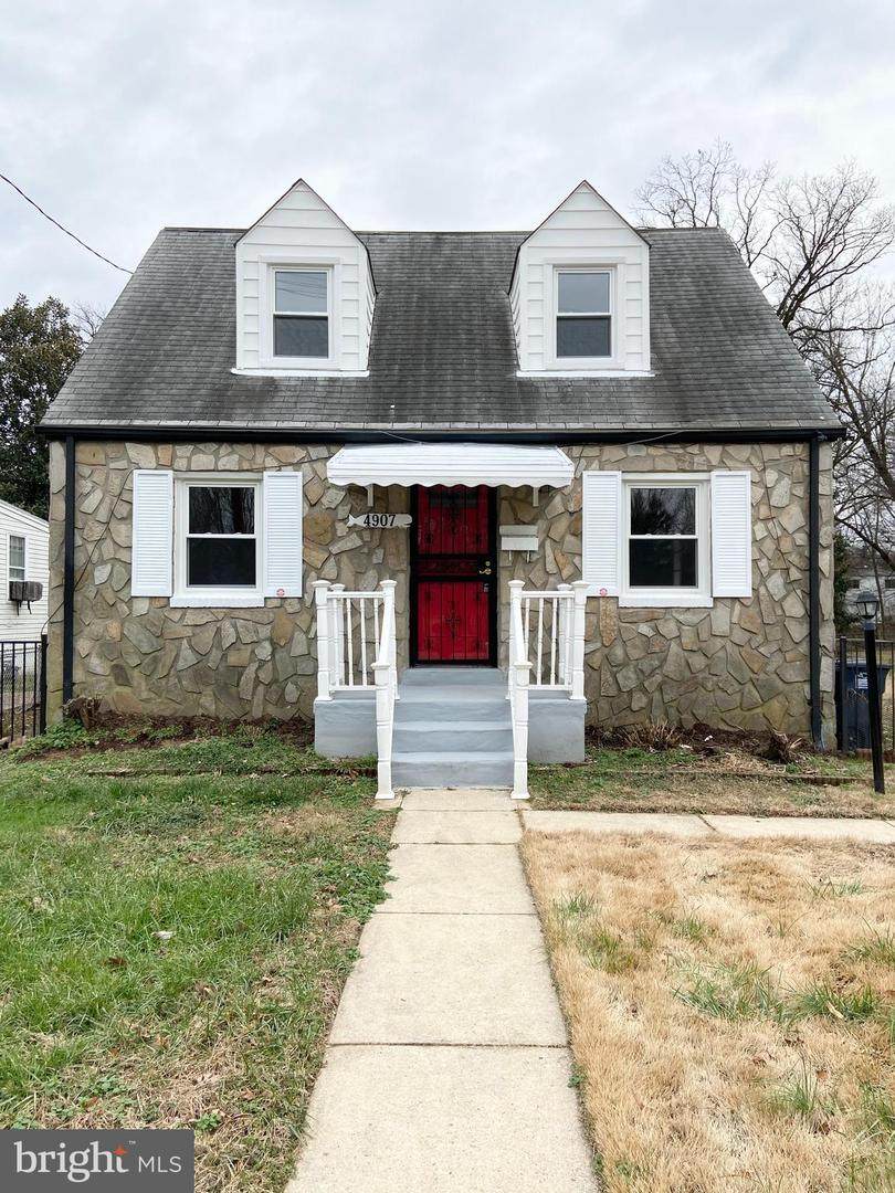 4907 Oglethorpe Street - Photo 1