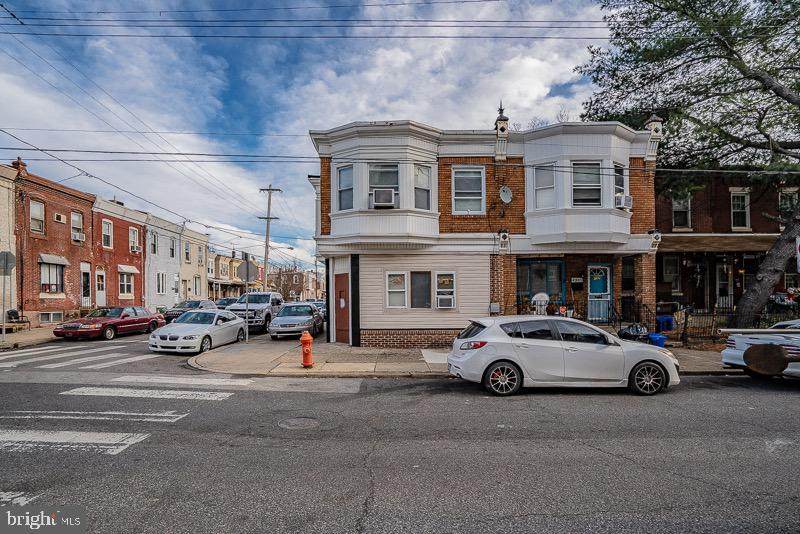 4901 Unruh Avenue - Photo 1