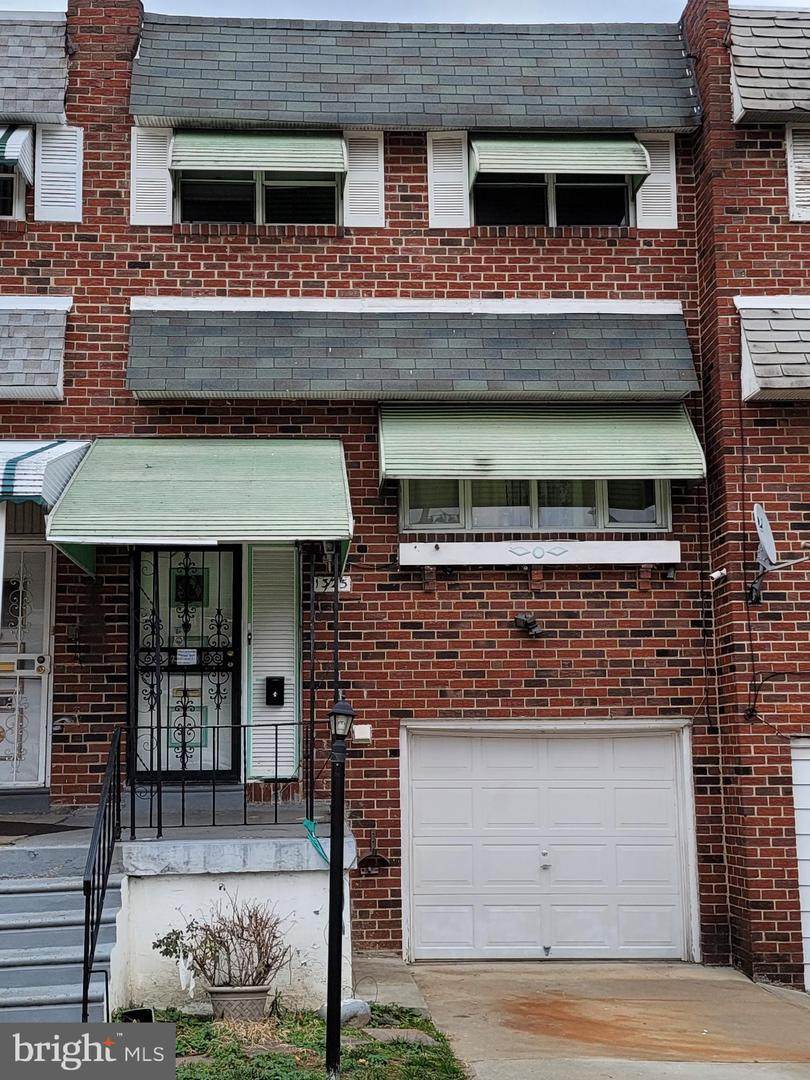 1325 Betsy Ross Place - Photo 1