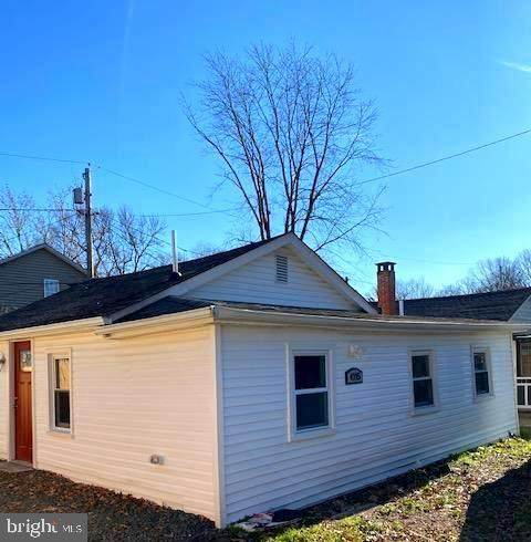 4715 Frederick Avenue - Photo 1