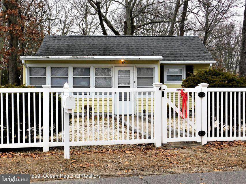 574 Holly Village Lane - Photo 1