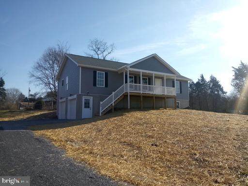 28 Rocky Lane - Photo 1