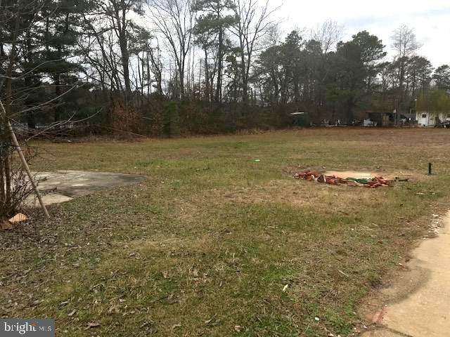 5 Huron Drive - Photo 1