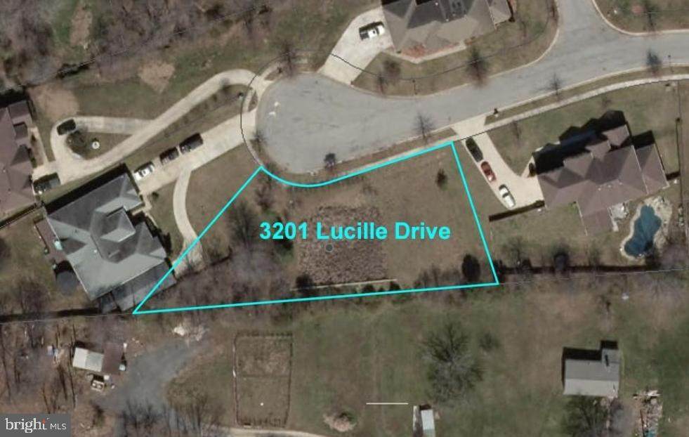 3201 Lucille Drive - Photo 1