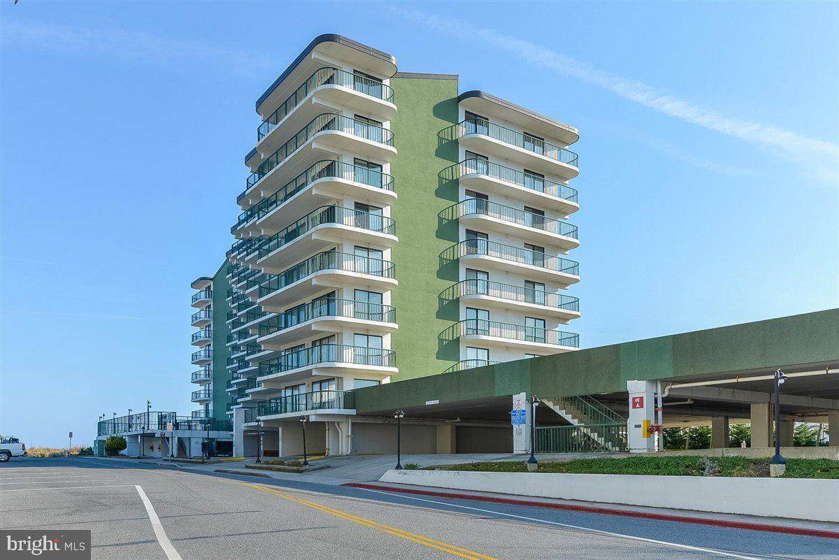 3 35TH Street - Photo 1