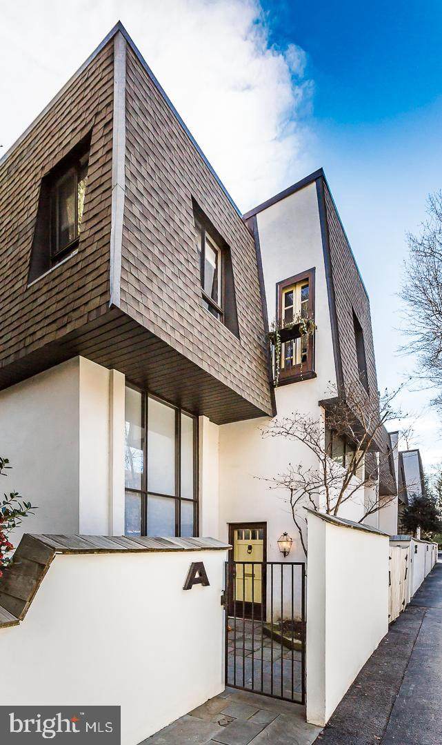 250 Montgomery Avenue - Photo 1