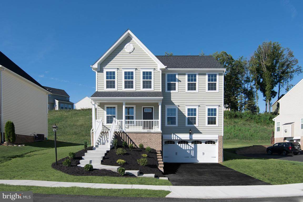 130 Boswell Boulevard - Photo 1