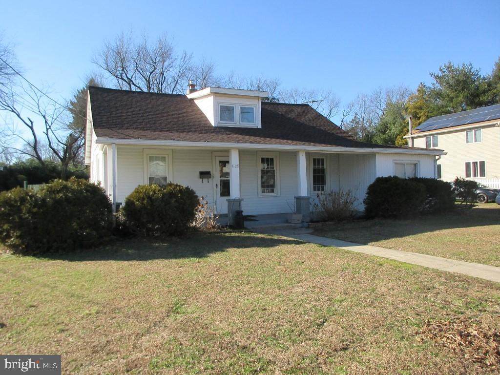 1128 Maple Avenue - Photo 1