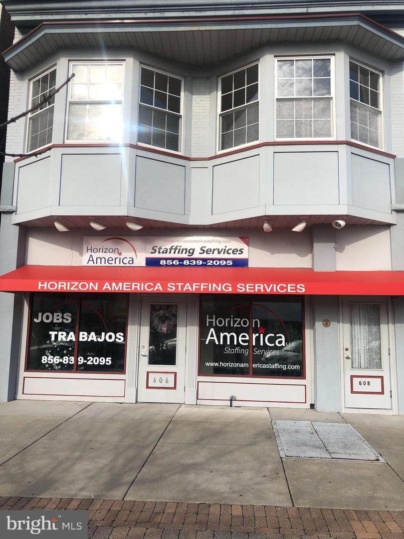 606 Landis Avenue - Photo 1