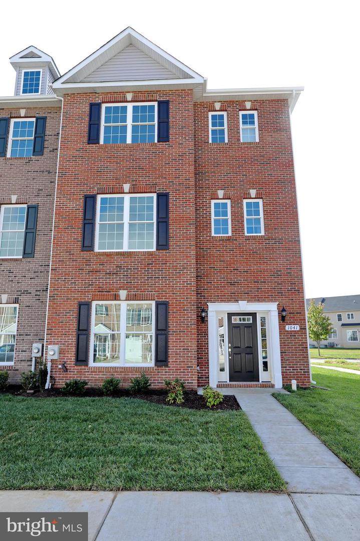 1003 Rye - Photo 1