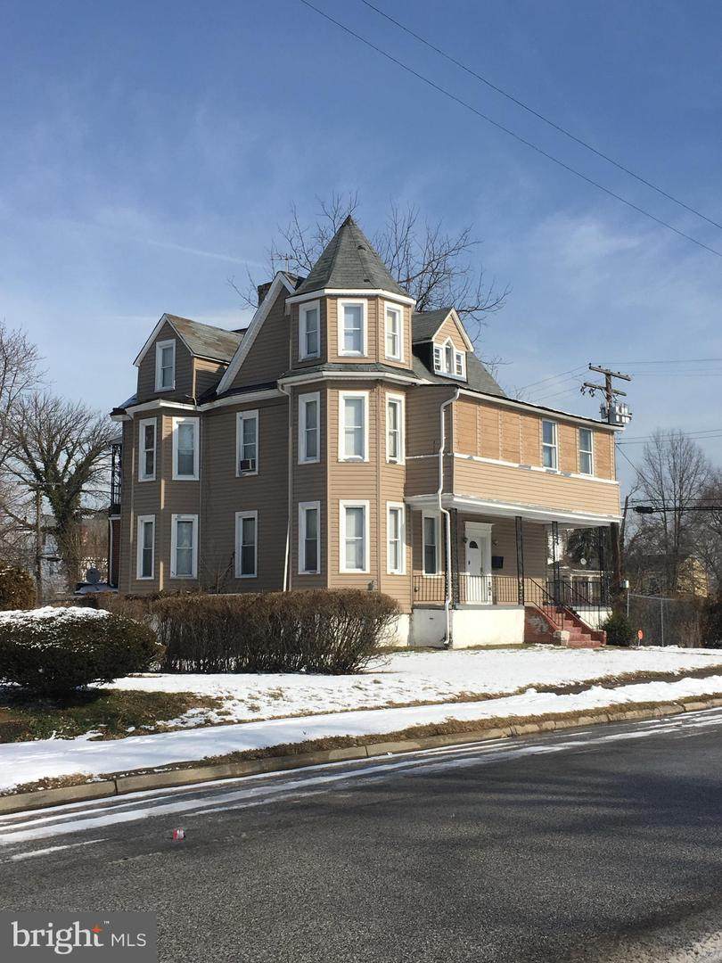 4002 Fernhill Avenue - Photo 1