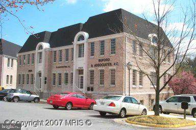 3919 Old Lee Highway - Photo 1