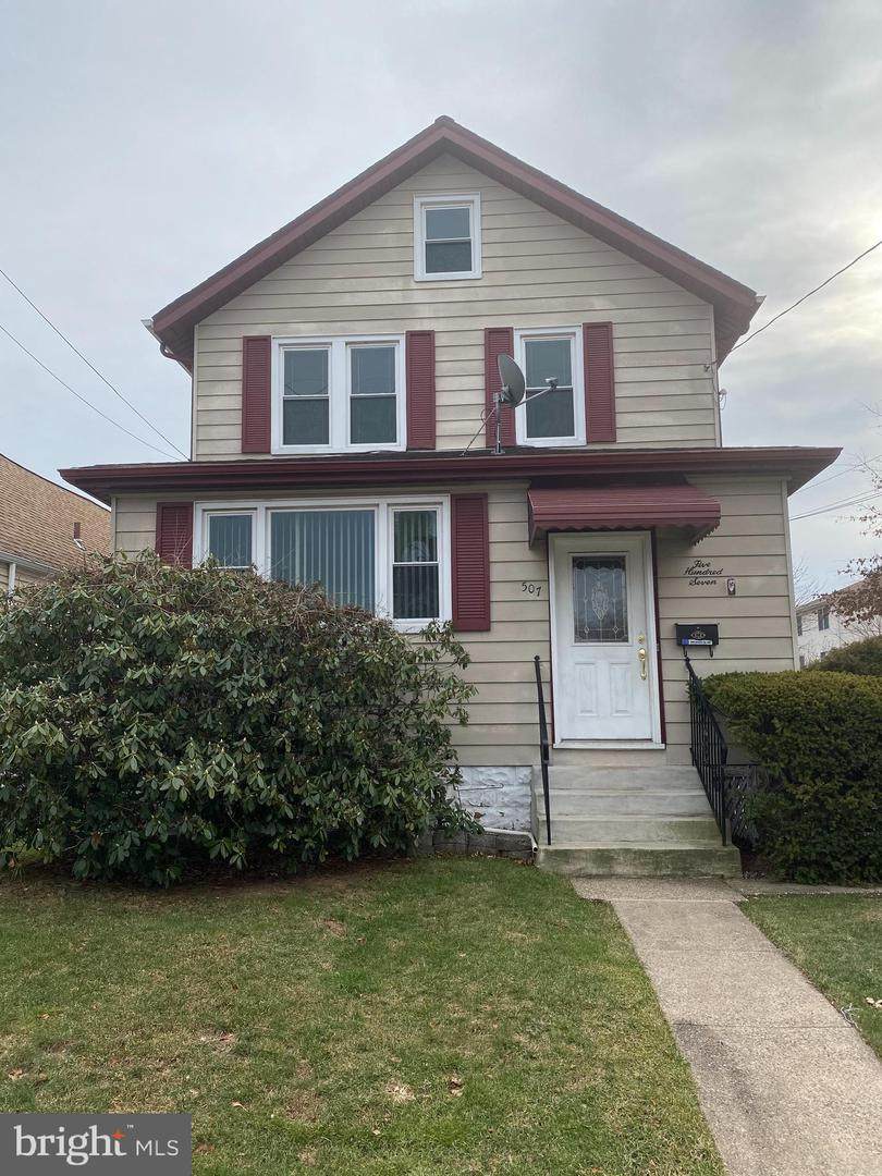 507 W Henry - Photo 1