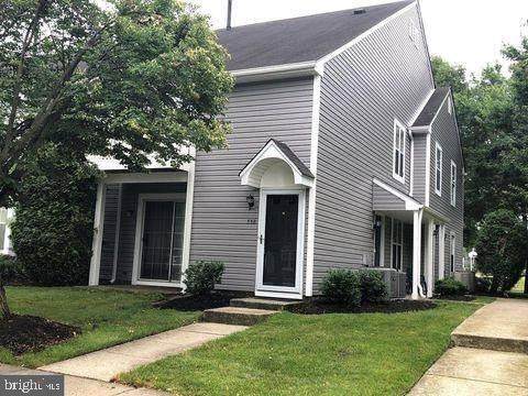 558 Shetland Court - Photo 1