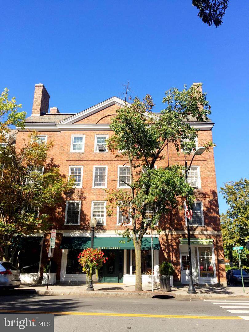 3 Palmer Sq W - Photo 1