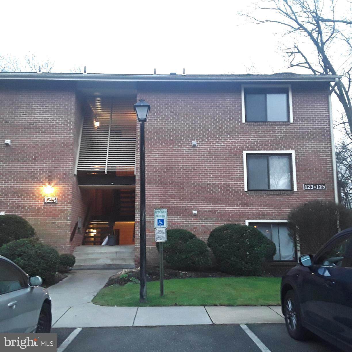 125-6 Echelon Road - Photo 1