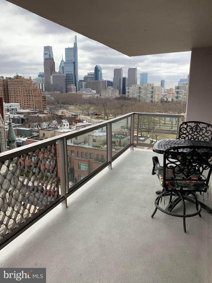 2401 Pennsylvania Avenue - Photo 1