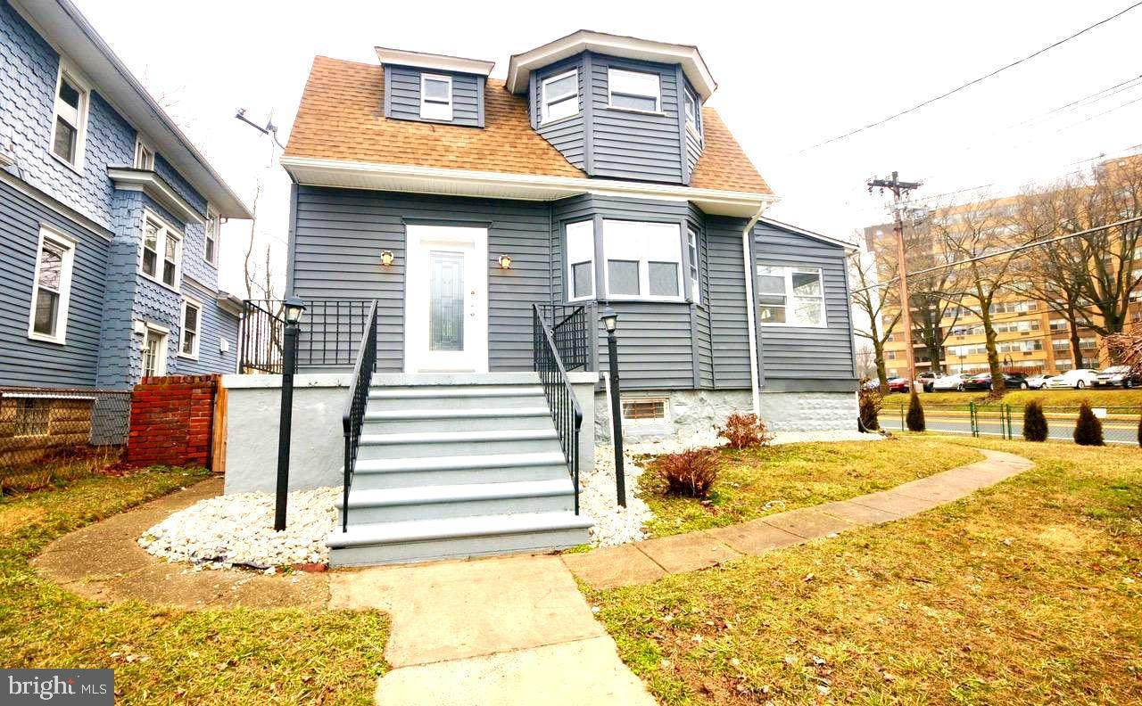 601 Eldridge Avenue - Photo 1