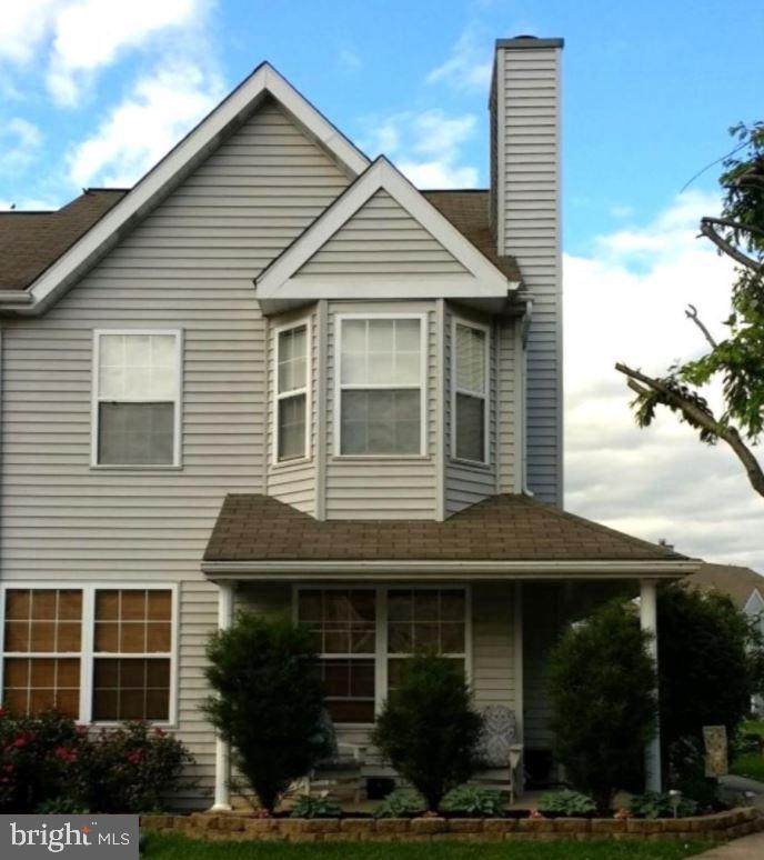 211 Thia Court - Photo 1