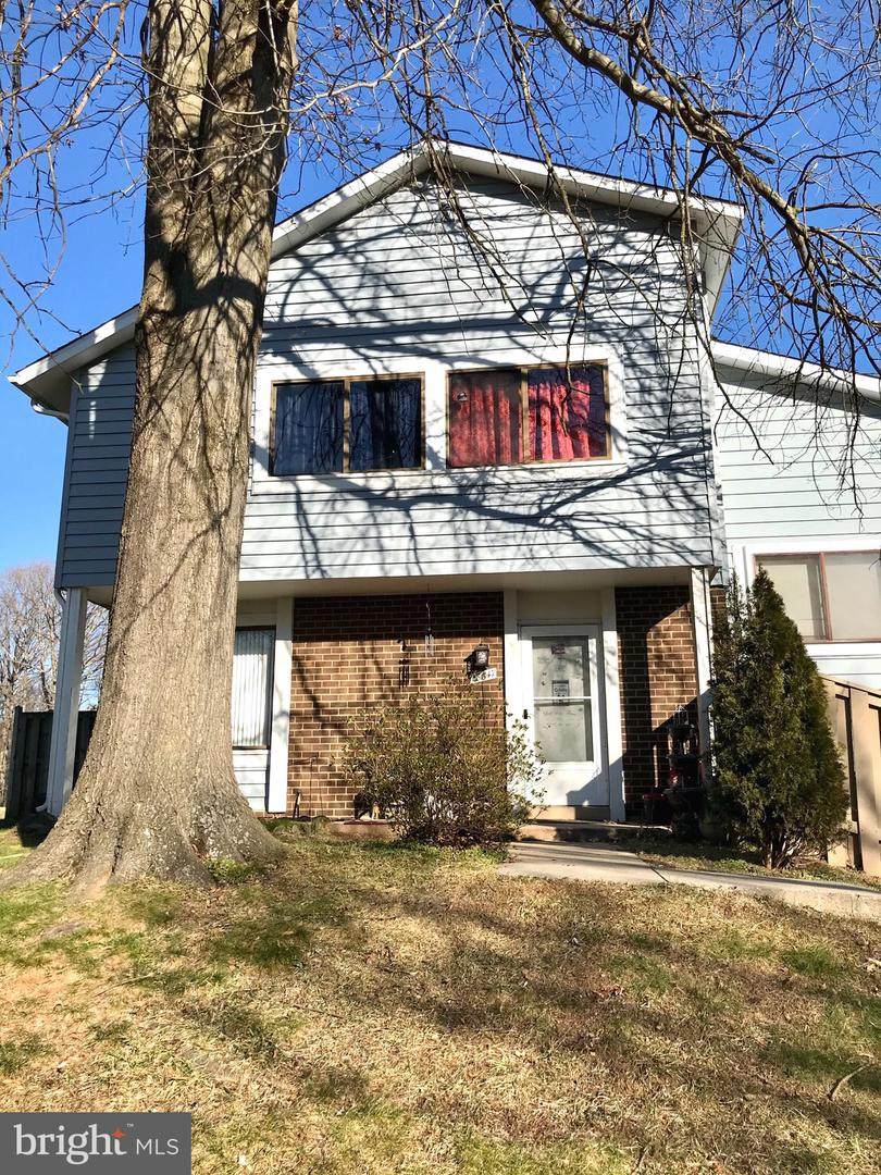 18647 Nutmeg Place - Photo 1