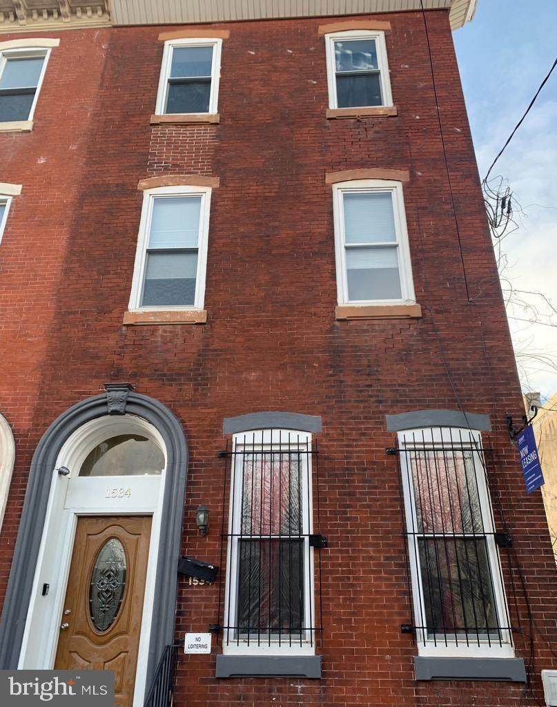 1534 18TH Street - Photo 1