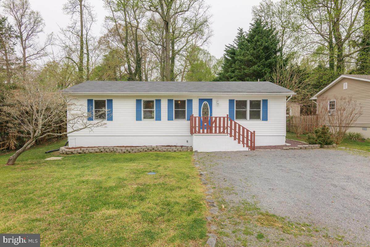 5445 Bayview Avenue - Photo 1