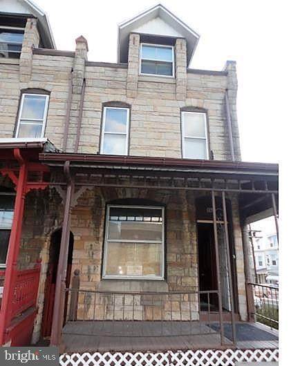 860 Schuylkill Avenue - Photo 1