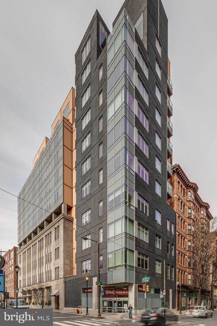 1101 Locust Street - Photo 1