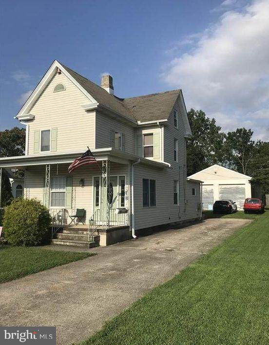 5 Southeast Blvd - Photo 1