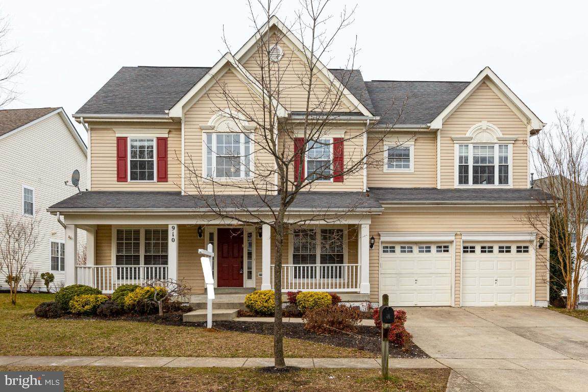 910 Briggsdale Court - Photo 1