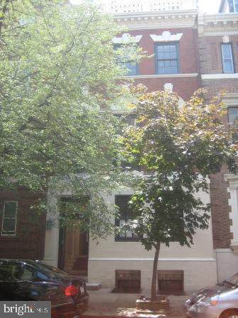 2134 Locust Street - Photo 1