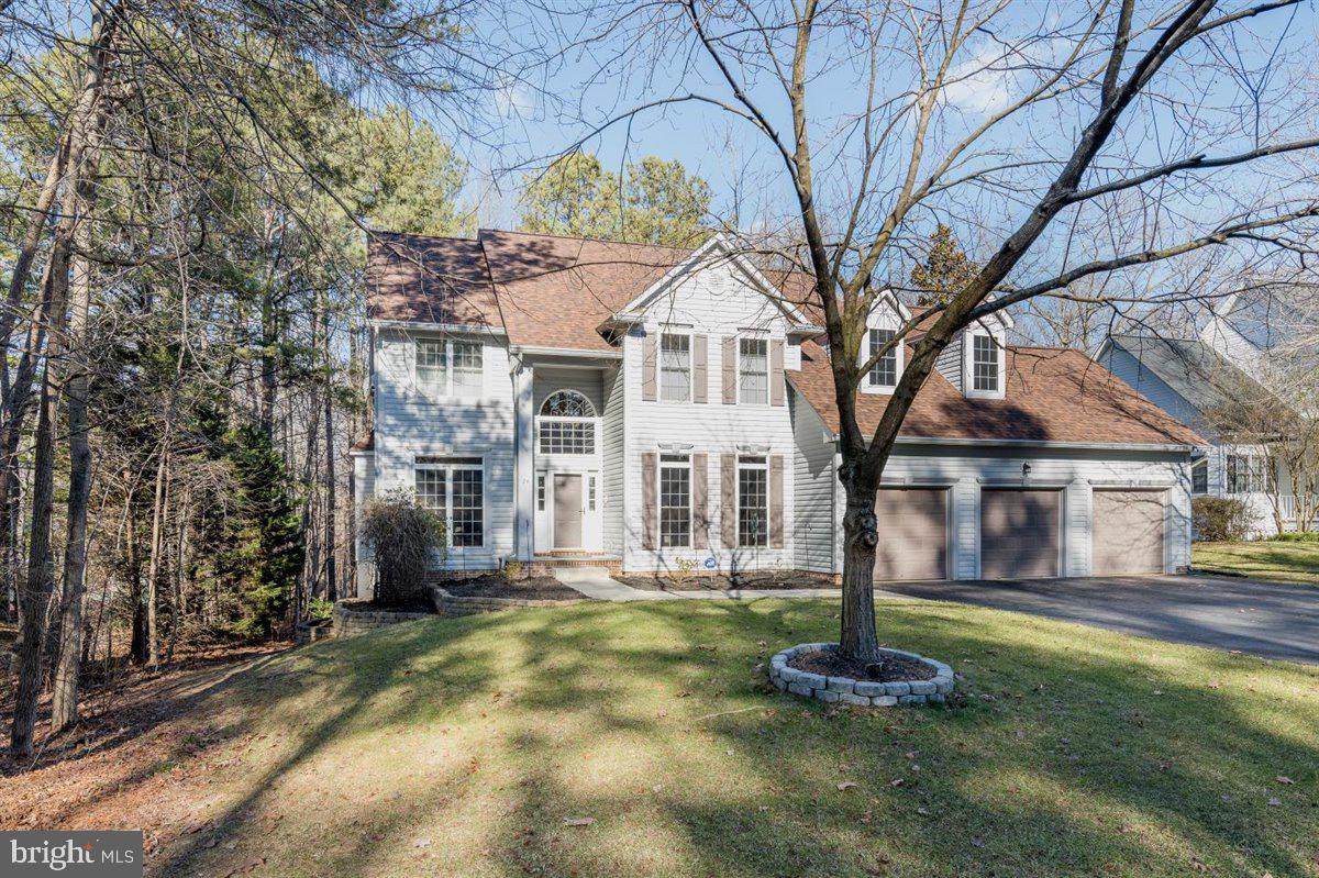 24 Monument Drive - Photo 1