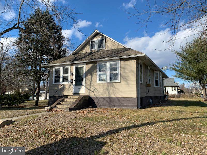 405 Main Street - Photo 1