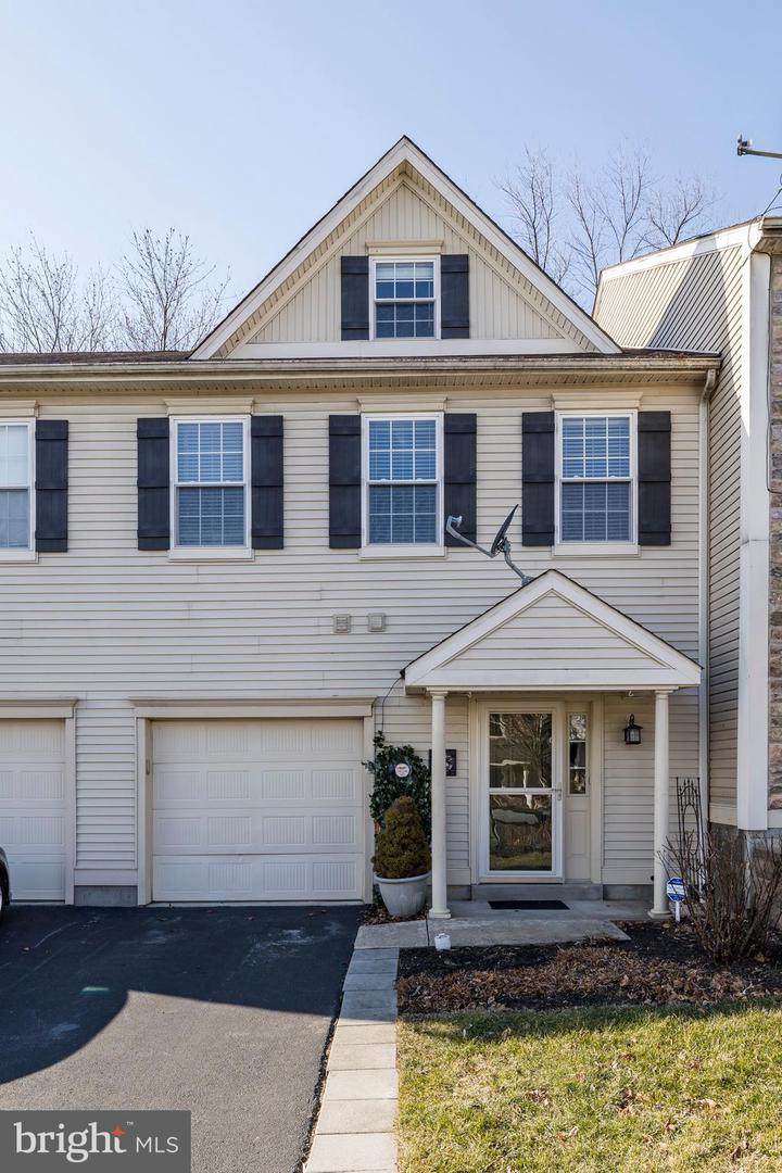 120 Red Oak Court - Photo 1