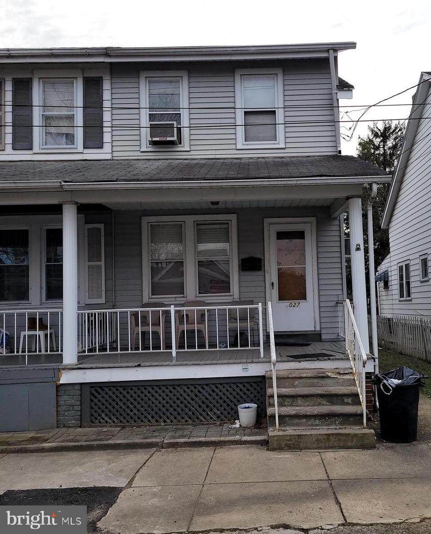 1027 Revere Avenue - Photo 1