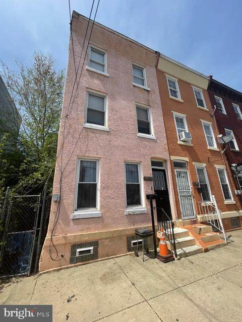 2038 Franklin Street - Photo 1